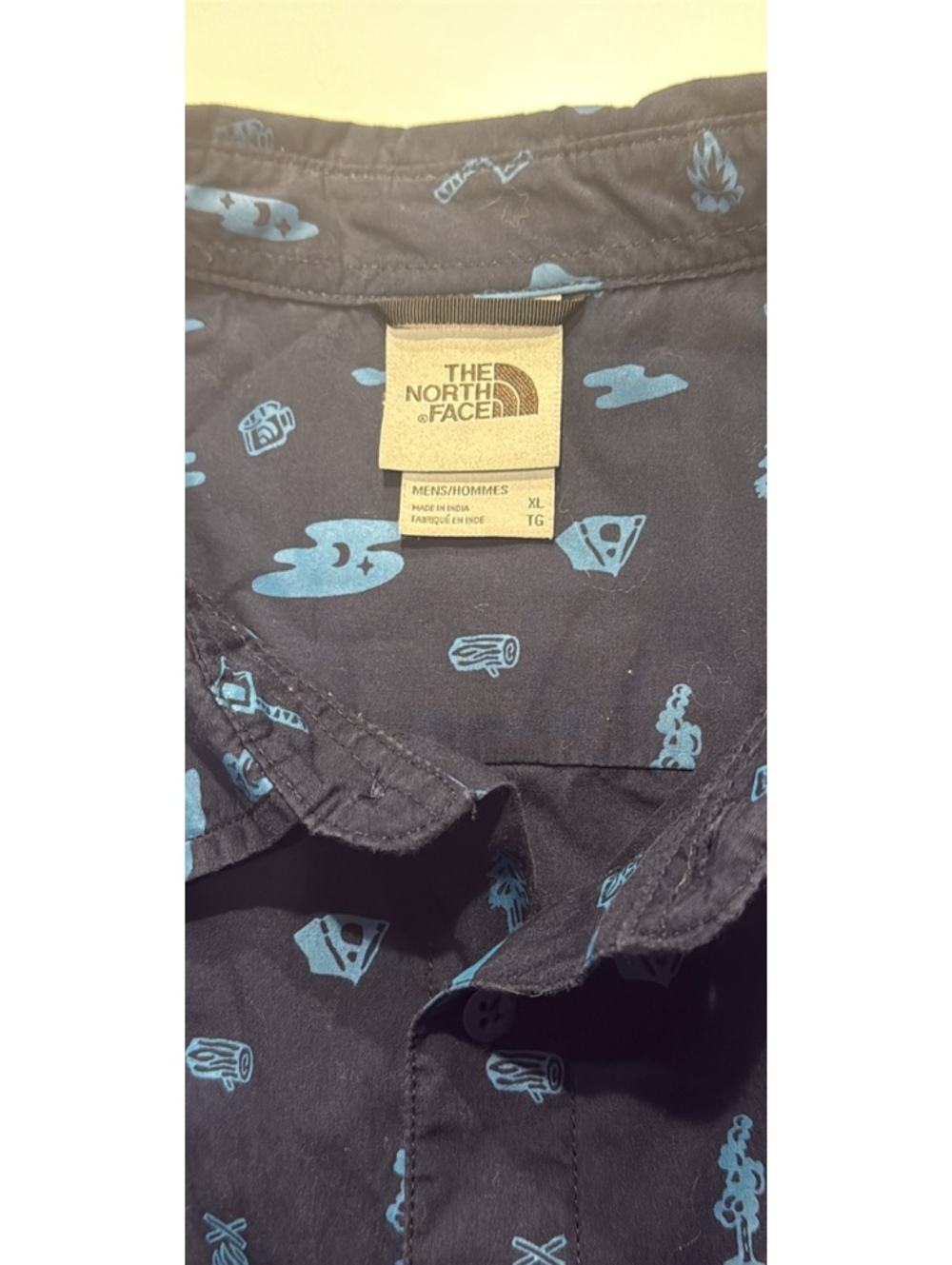 The North Face Men's XL Short Sleeve Button Down Shirt